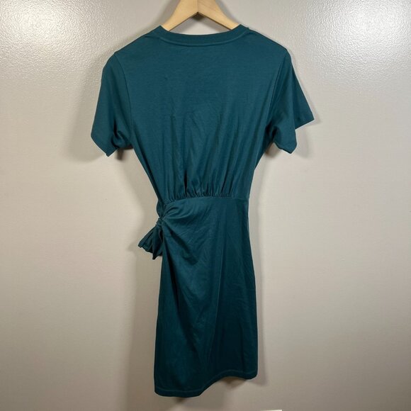Vince Tie Waist Wrap Dress Size XS Green Minimal Work Office Career Comfy - Picture 3 of 12